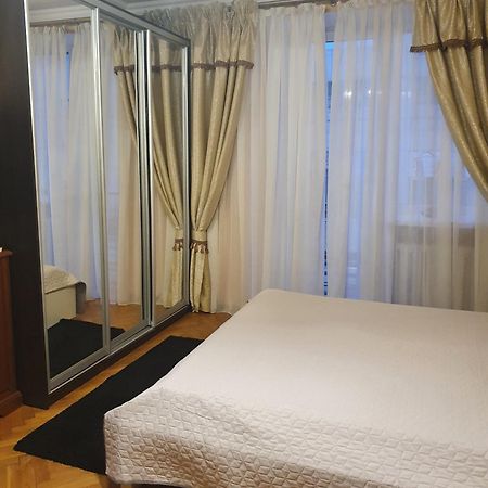 לוצק Затишна Квартира В Центрі Міста מראה חיצוני תמונה